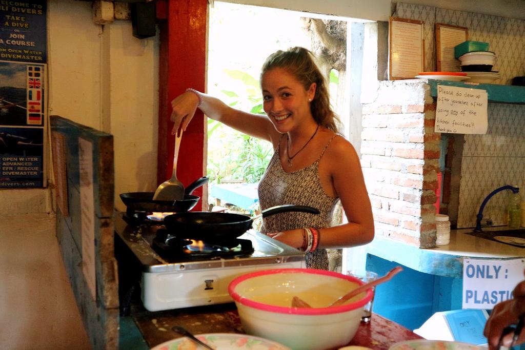Gili La Boheme Sister Vandrehjem Gili Trawangan Eksteriør billede